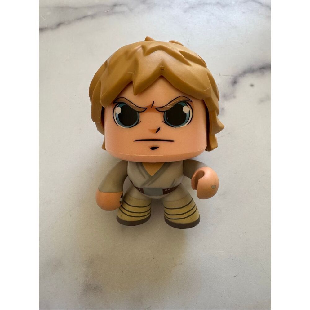 Luke Skywalker Star Wars character Funko bobblehead action figurine collectible